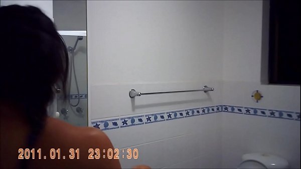 amateur hidden shower cam